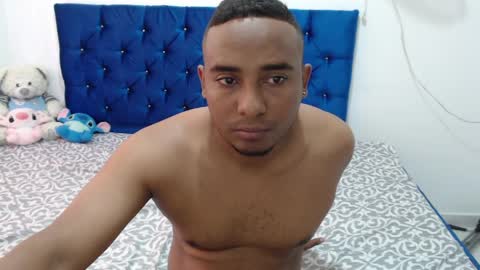 mark online show from 04/03/26, 04:05