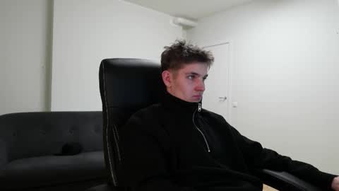 Snapshot of mark_karson chatting on 12/16/25, 07:24 MARK KARSON online show from 12/16/25, 07:24