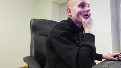 MARK KARSON online show from 01/12/26, 06:13