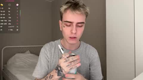 Snapshot of mark_lovrov chatting on 03/17/26, 12:19 Mark 3 online show from 03/17/26, 12:19