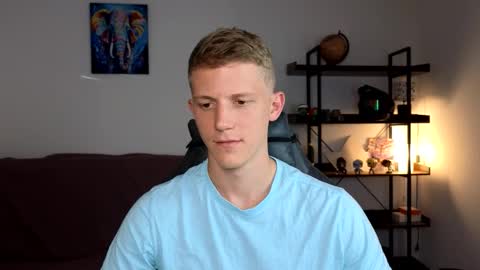 Snapshot of mark_shturman chatting on 09/19/25, 03:24 mark_shturman online show from 09/19/25, 03:24