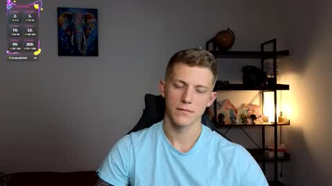 Snapshot of mark_shturman chatting on 10/24/25, 04:25 mark_shturman online show from 10/24/25, 04:25