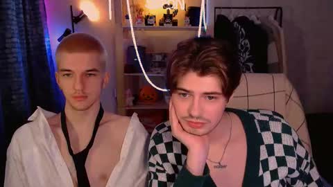 Mark online show from 03/19/26, 04:44