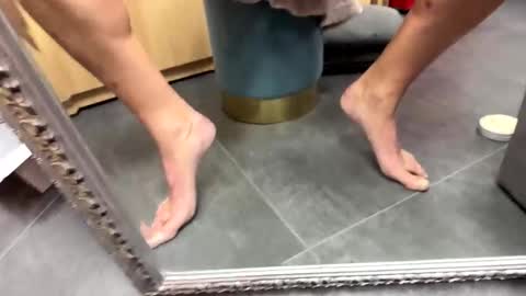 markk online show from 11/13/25, 02:21