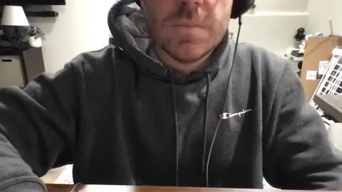 Snapshot of markc221 chatting on 01/23/25, 03:43 JustHereToBeSeen online show from 01/23/25, 03:43