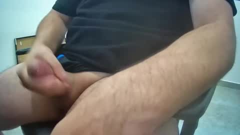 Snapshot of markcum89 chatting on 02/18/25, 11:30 markcum89 online show from 02/18/25, 11:30