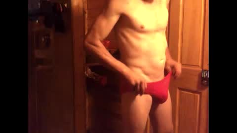 Snapshot of markjomes chatting on 10/05/25, 08:01 Mark Jomes online show from 10/05/25, 08:01