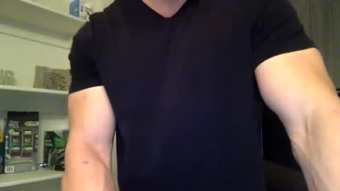 Snapshot of markk702 chatting on 01/25/25, 11:00 markk702 online show from 01/25/25, 11:00