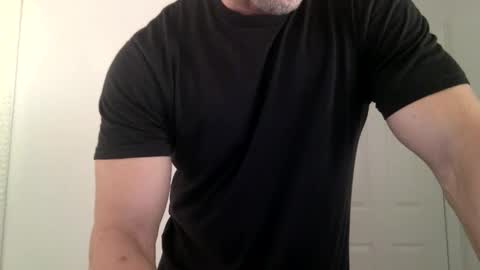 Snapshot of markk702 chatting on 10/18/25, 02:18 markk702 online show from 10/18/25, 02:18