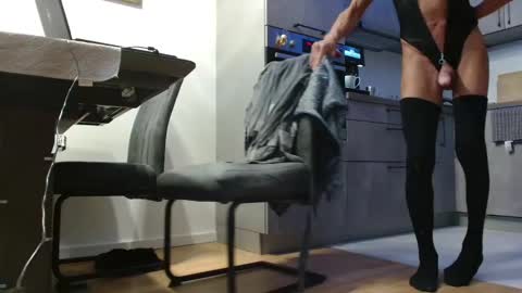 markr666 online show from 01/11/25, 08:54