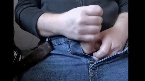 Snapshot of markus81xxx chatting on 03/02/25, 02:32 markus81xxx online show from 03/02/25, 02:32