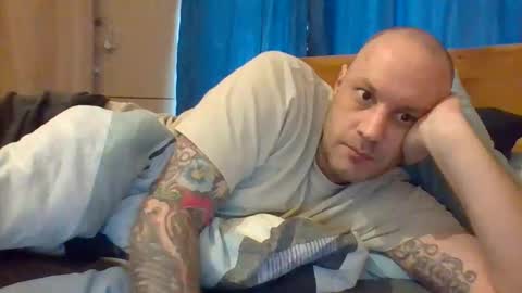 Snapshot of markus_7 chatting on 04/02/26, 08:23 markus_7 online show from 04/02/26, 08:23