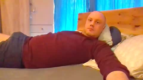 Snapshot of markus_7 chatting on 04/11/26, 09:57 markus_7 online show from 04/11/26, 09:57