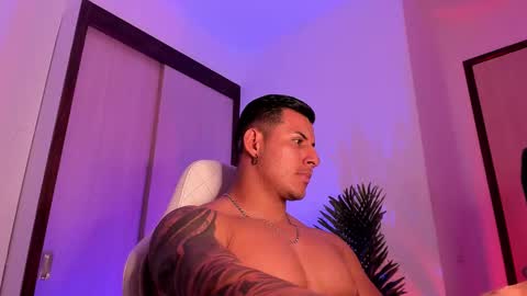 Snapshot of markus_blass chatting on 02/24/25, 10:03 markus... Y online show from 02/24/25, 10:03