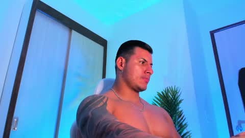 Snapshot of markus_blass chatting on 02/27/25, 10:31 markus... Y online show from 02/27/25, 10:31