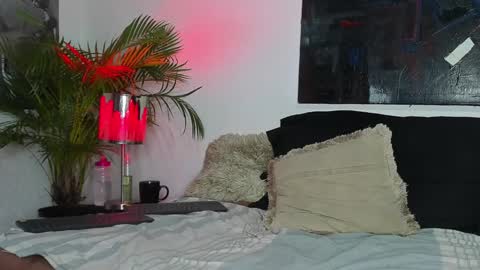 Markus latin online show from 12/19/24, 04:02