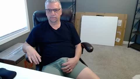 Snapshot of marky0029 chatting on 06/11/26, 03:32 marky0029 online show from 06/11/26, 03:32