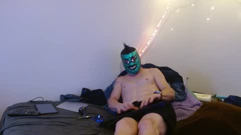 markymark101825061 online show from 02/13/25, 09:51