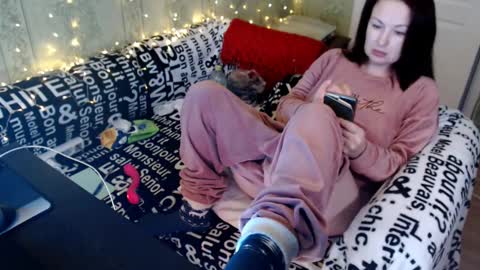 Snapshot of marlenedietr chatting on 02/26/25, 03:19 MarleneDietr online show from 02/26/25, 03:19