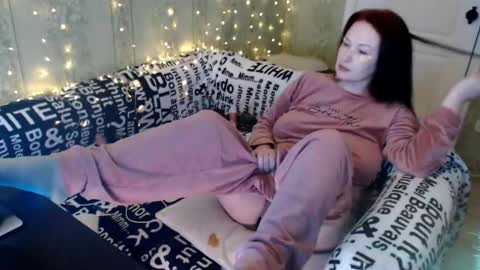 Snapshot of marlenedietr chatting on 03/10/25, 03:52 MarleneDietr online show from 03/10/25, 03:52