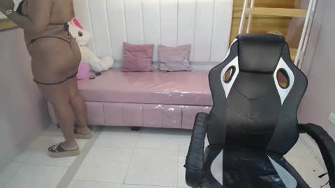 Marlin  online show from 03/07/25, 03:40