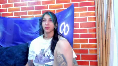 Snapshot of marllena chatting on 01/07/25, 11:37 mar online show from 01/07/25, 11:37