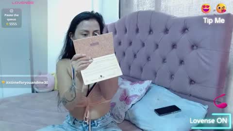 Snapshot of marly_hottest chatting on 02/21/25, 06:26 marly_hottest online show from 02/21/25, 06:26