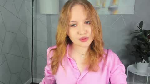 Snapshot of marlyn_owen chatting on 05/31/26, 12:41 Emmaa online show from 05/31/26, 12:41