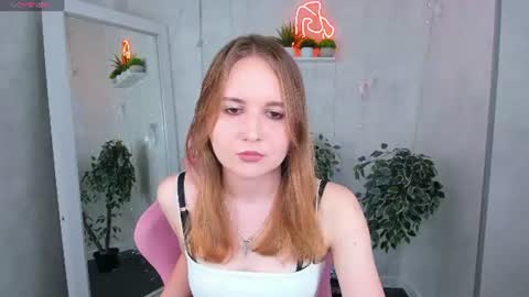 Snapshot of marlyn_owen chatting on 07/31/26, 08:58 Emmaa online show from 07/31/26, 08:58