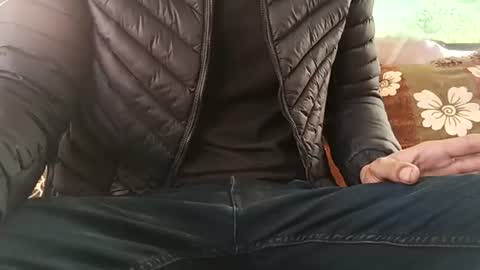 Snapshot of marocreda33 chatting on 12/05/24, 11:49 marocreda33 online show from 12/05/24, 11:49