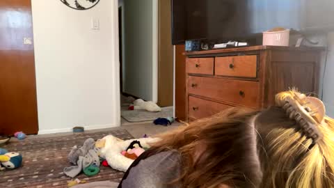 Snapshot of maroon_moon chatting on 02/19/25, 06:43 maroon_moon online show from 02/19/25, 06:43