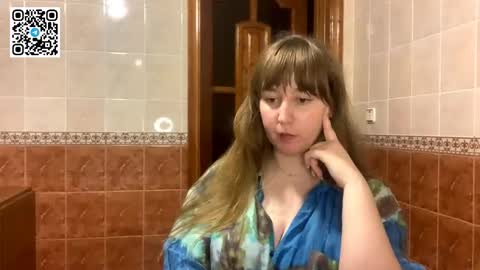 Snapshot of maroonmoon_ chatting on 10/04/25, 07:34 Miriam online show from 10/04/25, 07:34