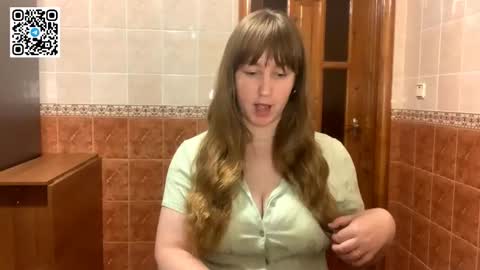 Snapshot of maroonmoon_ chatting on 10/08/25, 07:22 Miriam online show from 10/08/25, 07:22