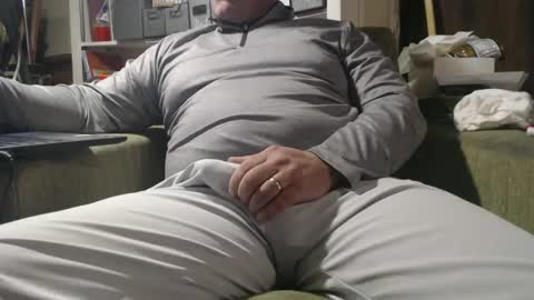 only fans marrieddad19751975 online show from 02/14/25, 09:34