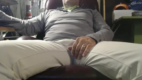 only fans marrieddad19751975 online show from 09/22/25, 12:56