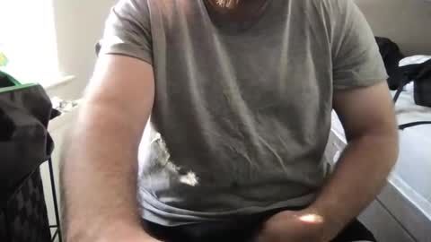 Snapshot of marriedirishcock29 chatting on 10/28/25, 08:40 PD online show from 10/28/25, 08:40