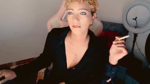 May online show from 10/21/25, 02:18