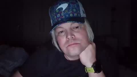 Snapshot of mars0481 chatting on 12/03/24, 03:20 mars0481 online show from 12/03/24, 03:20