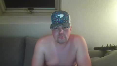 Snapshot of mars0481 chatting on 12/23/24, 02:13 mars0481 online show from 12/23/24, 02:13