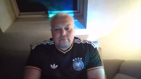 mars0481 online show from 04/30/26, 09:41