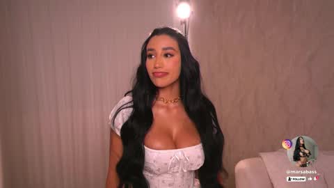 Snapshot of marsabass chatting on 02/18/25, 10:03 online show from 02/18/25, 10:03