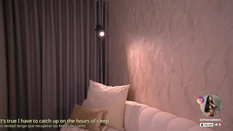 Snapshot of marsabass chatting on 11/07/25, 01:00 online show from 11/07/25, 01:00