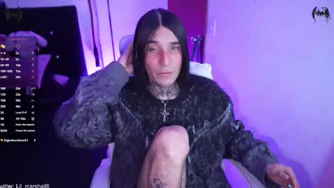 Snapshot of marshall_cazher chatting on 02/13/26, 01:12 marshall online show from 02/13/26, 01:12