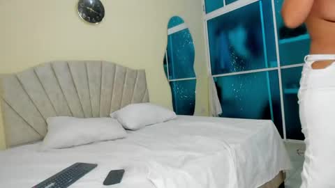 marsmith_1 online show from 03/17/26, 02:49