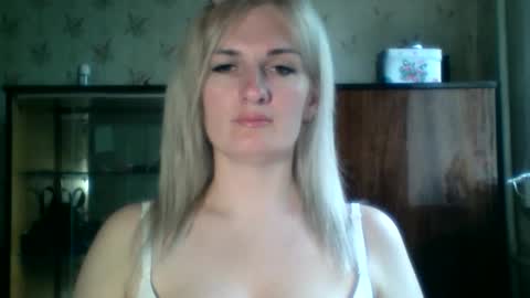 Snapshot of marta_haze chatting on 05/15/26, 09:16 marta_haze online show from 05/15/26, 09:16