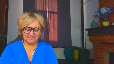 marta_wils online show from 11/06/25, 03:07