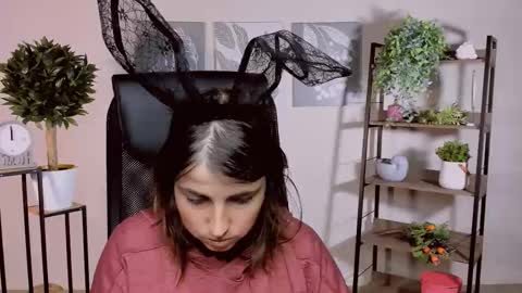 Snapshot of martaedams chatting on 10/10/25, 07:07 martaedams online show from 10/10/25, 07:07