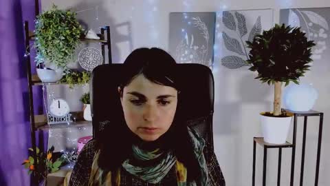 martaedams online show from 04/22/26, 06:27