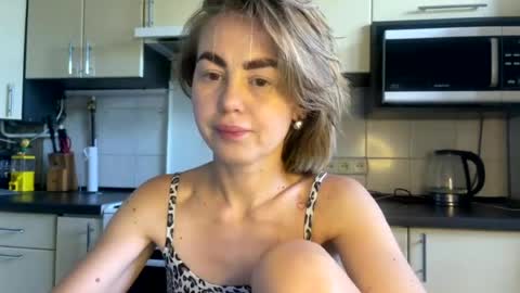 Marta online show from 07/01/26, 01:13