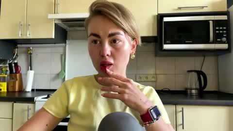Marta online show from 07/07/26, 07:34